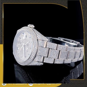 Reloj de Cuarzo de Acero Inoxidable con Incrustaciones de Diamantes de Lujo, Pantalla Analógica, Caja Redonda de 40 mm, Unisex, Cierre Plegable - Product Image 2