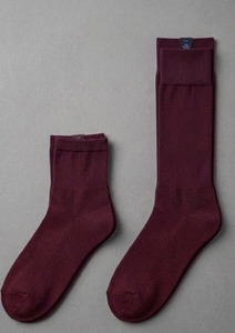 Calcetines Deportivos Unisex HAMILO SPORTS HS-101 Rojos, Longitud Media, Color Sólido, Tejido de Punto, Talla Adulto - Product Image 2