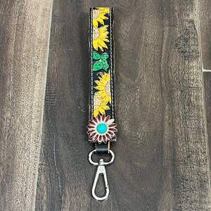 Nouveau porte-clés en cuir de vachette véritable de style occidental, fait main, avec motif floral et fermoir métallique, pour femmes - Product Image 5