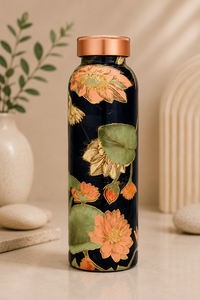 Bouteille en cuivre émaillé de qualité supérieure Fabriquée avec expertise à partir de cuivre de qualité alimentaire, cette vaisselle allie le bien-être traditionnel - Product Image 6