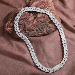 Cadena de Eslabones Cubanos de Moissanita VVS de 12 mm para Uso Casual y Formal, Plata de Ley 925 Personalizada, Suministro al por Mayor - Product Image 2