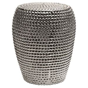 Table d'appoint en métal impeccable, finition lisse, hauteur équilibrée, idéale pour les aménagements de salon - Product Image 4