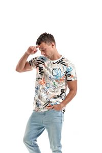 Nueva Llegada: Camiseta de Hombre de Tela Terry Resistente, Sublimación de Alta Calidad, Logotipo Personalizado a Color, Antiarrugas, Secado Rápido, Estilo Casual - Product Image 2
