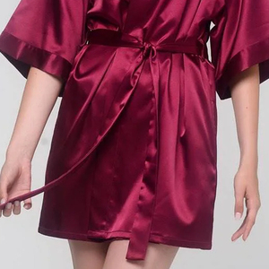 Vente en gros de kimonos de salon imperméables et antistatiques avec logo personnalisé, kimonos de salon de beauté, kimonos de coiffure - Product Image 5