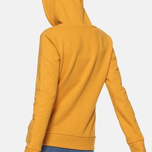 เสื้อฮู้ดสีเหลืองมัสตาร์ดสำหรับผู้ชาย ทรงปกติ ผ้าถักเนื้อแน่น เป็นมิตรกับสิ่งแวดล้อม ระบายอากาศได้ดี ผลิตจากโพลีเอสเตอร์/คอตตอน สวมใส่สบาย มีกระเป๋า เหมาะสำหรับฤดูหนาว - Product Image 2