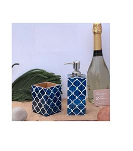 ชุดอุปกรณ์ห้องน้ำเรซิ่นอีพ็อกซี่สมัยใหม่ ออกแบบมาเพื่อเข้ากับธีมห้องน้ำมินิมอล พร้อมฟังก์ชันการใช้งานที่ใช้งานได้จริง - Product Image 1