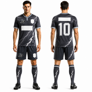 Uniforme de Fútbol Personalizado en Oferta, Diseño Gris con Rayo, Cuello en V, Mangas Cortas, Transpirable y de Secado Rápido, Calidad Premium - Product Image 1