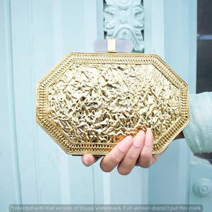 Pochette en laiton de créateur faite à la main en nacre naturelle sac de soirée artisanat de luxe motif pierre au prix de gros - Product Image 6