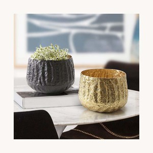 Luxury Decorative Metal Hammered Planter Custom Flower Pot New Design Plant Pot Stylish Garden Home Decoration - Product Image 5