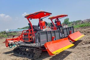 รถแทรกเตอร์ตีนตะขาบ HOGICO HG80VN Turbo 80 แรงม้า แบบ 3-in-1 อเนกประสงค์  พร้อมรางยาง สำหรับงานเกษตร ประสิทธิภาพสูง สำหรับงานหนัก - Product Image 2