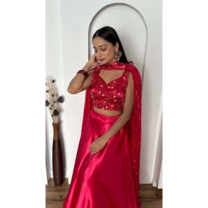 Ensemble de lehenga choli et dupatta magnifique pour femmes FB Designer, taille M, rouge, pour les occasions spéciales - Product Image 4
