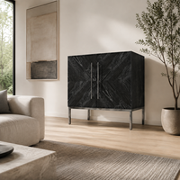 Armoire de salon moderne en bois noir avec motif chevron, portes doubles, poignées et pieds métalliques, armoire de rangement en bois