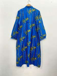 ชุดคลุมชายหาดผ้าฝ้ายสีน้ำเงินลายต้นปาล์มเขตร้อน - Product Image 6