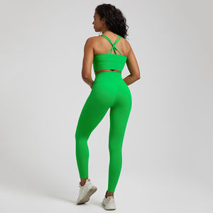 Ensembles de yoga légers pour femmes de haute qualité, extensibles, respirants, vêtements de fitness, impression de logo personnalisée, spandex/polyester uni - Product Image 4