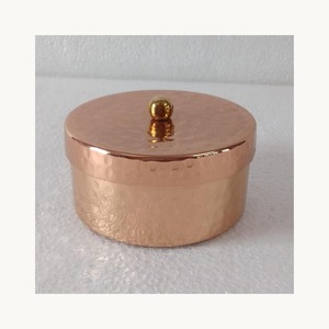 Moderna Caja Metálica para Frutos Secos con Diseño Martillado, Elegante Contenedor Personalizado para Servir Frutos Secos, Decoración Elegante para el Hogar - Product Image 1