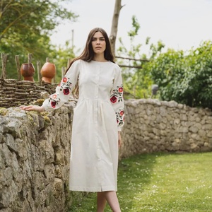 Nuevo Vestido Maxi de Lino Blanco Elegante Bordado a Mano, Vestido Largo de Manga Larga con Bordado Floral Estilo Boho Chic de Inspiración Vintage para Mujer - Product Image 1