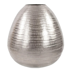 Nouveauté : Vase de table en métal fait main, finition argentée, design rayé, décoration pour la maison, mariage, anniversaire - Product Image 1