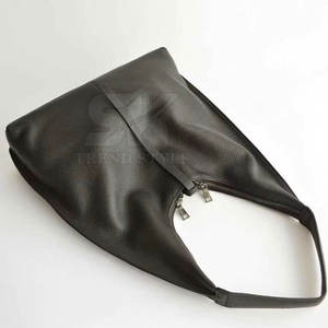 Bolsos de Mano Personalizados de Última Moda en Pakistán, Bolsos de Mano para Mujer Más Vendidos de Fitness Drills - Product Image 4