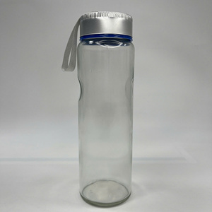 Botella de agua deportiva de cristal al por mayor con correa y tapa de plástico logotipo personalizado disponible a precio de fábrica lista para enviar - Product Image 3