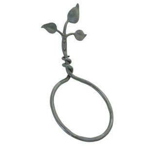 Anillo de toalla metálico de diseño para montar en la pared del baño con estética moderna y características funcionales. - Product Image 6