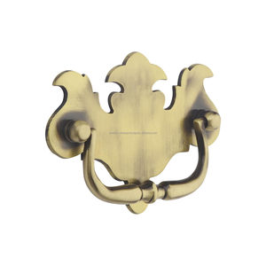 Dernières poignées de traction en laiton pour l'utilisation de meubles de tiroir Design antique avec poignée de traction en métal fini élégant en gros - Product Image 4