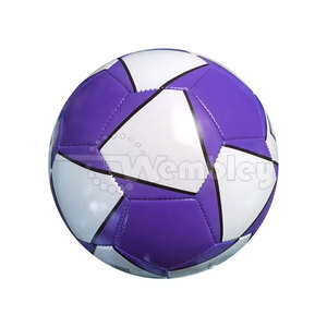 Balón de Fútbol de Alta Calidad para Entrenamiento en Equipo - Diseño Duradero y Ecológico para Prácticas de Clubes y Juegos Escolares - Product Image 3