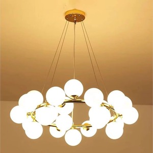 Plafonnier led suspendu composé de boules de verre, design moderne, éclairage d'intérieur, luminaire décoratif de plafond, idéal pour un salon - Product Image 4