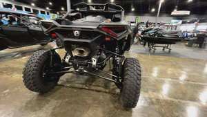 MAVERICK R MAX X RC 4WD UTV Moteur 4 temps certifié EPA EEC Blocage de différentiel SMART-SHOX 999T DCT Capacité de montée 25 degrés - Product Image 2