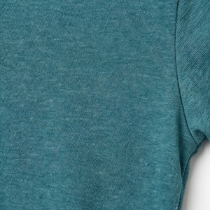 เสื้อครอปท็อปผ้าฝ้ายสีพื้นแบบสั่งทำพิเศษสำหรับผู้หญิง ทรงเข้ารูป เสื้อยืดสไตล์สตรีทแวร์ สำหรับออกกำลังกาย ฟิตเนส ยิม และชุดออกกำลังกาย - Product Image 5