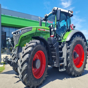 Nouveau Tracteur Agricole Multifonctionnel Fendt M704 4x4 avec Moteur Diesel 20-90 CV, Boîte de Vitesses et Pompe Incluses - Product Image 1