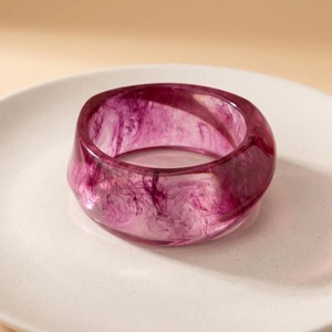 Conjunto de brazaletes de resina más vendidos, hechos a mano, para mujeres y niñas, ideales para fiestas, bodas, festivales y uso diario, en venta. - Product Image 3