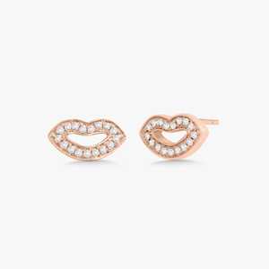 Boucles d'oreilles clous en forme de lèvres en or massif 14K, serties pavé de diamants de laboratoire taille ronde, forme baiser, bijoux fins minimalistes de luxe à fermoir poussoir - Product Image 5
