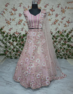 Venta al por Mayor del Último Diseño de Lehenga Choli Tradicional Indio Pakistaní para Mujer, para Bodas y Fiestas, en Faux Georgette Reversible, Hermoso - Product Image 1