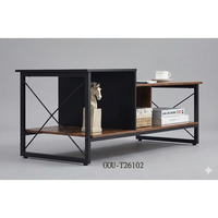 Table basse industrielle moderne en fer à 2 niveaux avec étagère de rangement ouverte et compartiment latéral multifonctionnel pour la décoration du salon