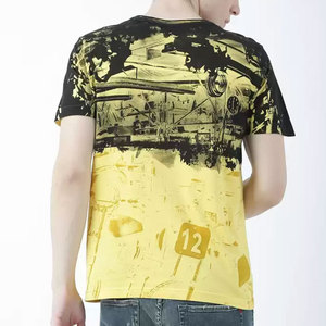 Camiseta de Hombre con Estampado Gráfico Abstracto en la Parte Delantera, Sublimación, Manga Corta, Cuello Redondo, Tejido de Punto, Corte Regular, 100% Estilo Urbano - Product Image 2