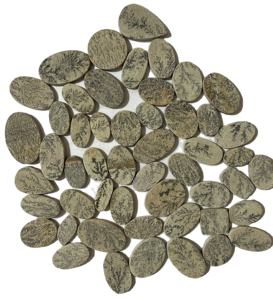 Cristal pulido de piedras preciosas planas de psilomelano Natural de alta calidad para curar piedras preciosas sueltas de forma y tamaño mixtos - Product Image 1