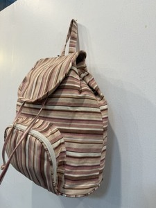 Funda Protectora para Laptop con Diseño de Rayas, Mochila Casual con Asa de Transporte y Cierre, para Llevar al Hombro - Product Image 2