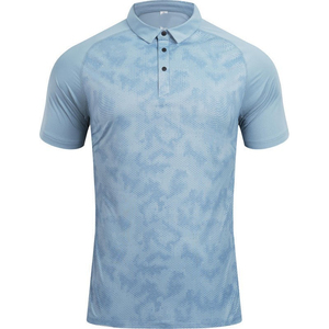 Polo pour homme bleu clair dégradé à manches courtes, respirant, tricoté, 100 % polyester, imprimé par sublimation, vêtements de golf décontractés - Product Image 1