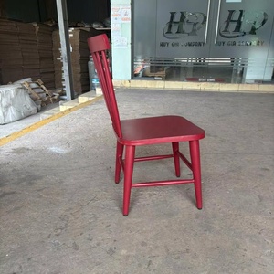 Silla de Comedor Moderna de Aluminio para Restaurante, Acabado con Recubrimiento en Polvo Rojo, Diseño de Respaldo de Espiga, Duradera y Ecológica, para Hogar, Bar, Escuela - Product Image 5