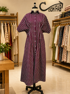 Robe chemise en coton à carreaux rouges, longueur maxi, manches courtes, col à revers, coupe ample décontractée, toutes saisons, tissu tissé, élégante et délicate - Product Image 3