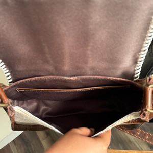 Sacs à main tendance personnalisés à quantité minimale de commande bas Sac à bandoulière en cuir repoussé à la main Sac à bandoulière en cuir de vachette de luxe pour femmes - Product Image 6