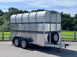 Semirremolque de Transporte de Ganado Resistente Personalizado con Eje Tándem, Capacidad de Carga Útil de 30000 kg para Vacas, Ovejas, Caballos y Cabras - Product Image 5