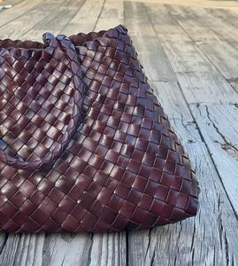 Bolso Tote de Cuero Tejido a Mano, Bolso de Hombro de Cuero Genuino de Grano Completo, Asa Trenzada, Gran Capacidad para Viajes Diarios - Product Image 4