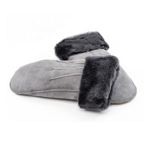 ถุงมือหนังแกะระบายอากาศได้ดีสำหรับผู้หญิงถุงมือกลางแจ้งให้ความอบอุ่นพร้อมหน้าจอสัมผัสสำหรับขี่จักรยานจากปากีสถาน - Product Image 3