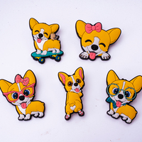 Badges en caoutchouc PVC en gros, design 3D ou 2D avec couleur personnalisée, épingles à revers en PVC souple à utiliser pour les sacs