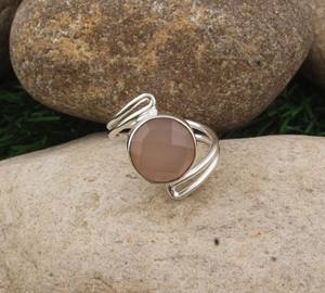 Bague en argent sterling 925 avec disque en quartz rose naturel, à double anneau, pour femme, bijoux de mariage géométriques artisanaux, vente en gros - Product Image 1
