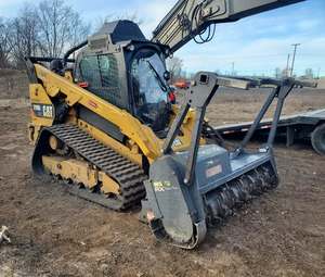 รถตักล้อยาง CAT สำหรับงานหนัก พร้อมหัวตัดแบบ Mulcher สำหรับงานป่าไม้ ตัดกิ่งไม้และกำจัดต้นไม้ ขายตรงจากโรงงาน! - Product Image 1