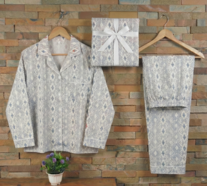 ชุดนอนผู้หญิง ผ้าฝ้ายทอ 100% ลายดอกไม้สีน้ำตาลพิมพ์ลายด้วยมือ สไตล์ลำลองสำหรับฤดูใบไม้ผลิและฤดูร้อน - Product Image 2