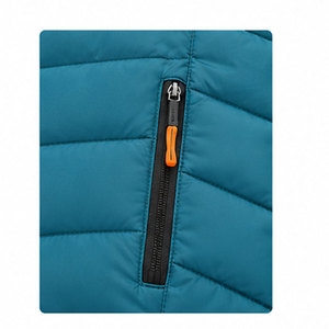 Gilet matelassé d'hiver pour homme, personnalisable avec étiquette privée, veste sans manches avec coutures durables, tissu polyester de qualité supérieure et confortable - Product Image 4