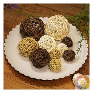 Decoraciones Rústicas de Bolas de Ratán para el Cinco de Mayo, Carnaval, Mardi Gras, Fiestas y Eventos al Aire Libre - Product Image 5
